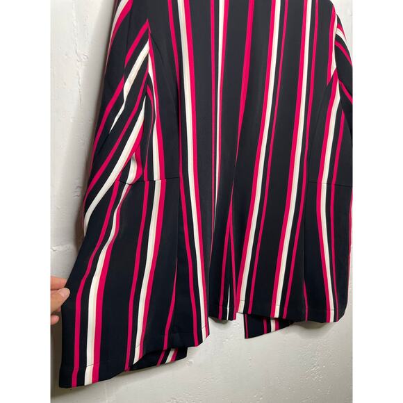 NEW Torrid Lightweight Blazer Striped Black Pink Size 1 1X - Picture 6 of 6